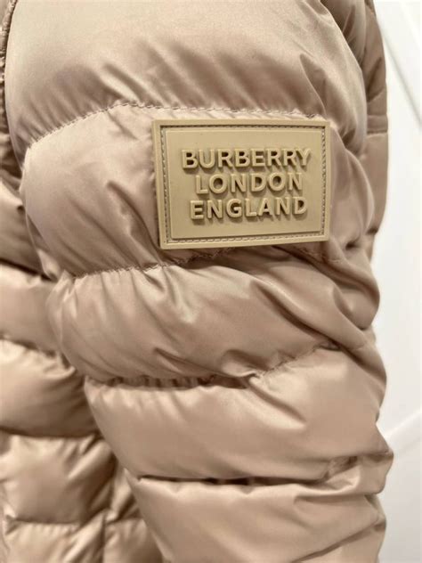 burberry mont fiyatları